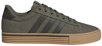 Adidas Daily 4.0 braun