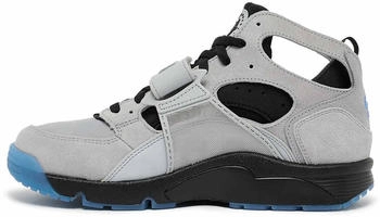 Nike Air Huarache grau
