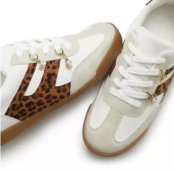 Lascana Lace-up shoe with removable decorative stones VEGAN wei&szlig;/leo