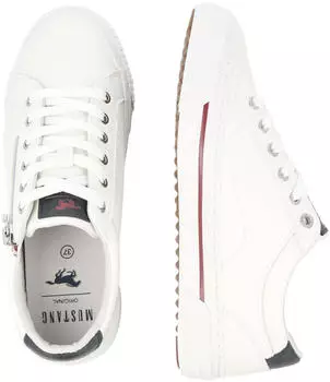 MUSTANG Sneaker Faux Leather weiß – Materialvielfalt schafft moderne Optik und Anpassungsfähigkeit