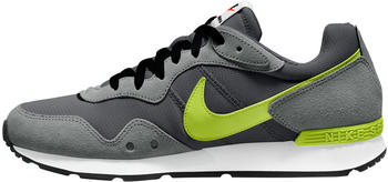 Nike Venture Runner iron grey/eletric green/particle white