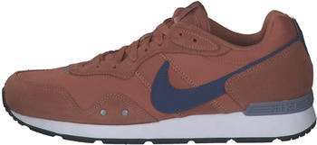 Nike Venture Runner mineral clay/mystic navy/archaeo brown