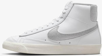 Nike Blazer Mid '77 ESS Women white/sail/summit white/metallic silver