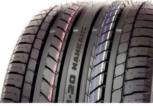 NanKang Noble Sport NS-20 255/40 ZR17 94W