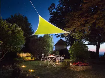 Perel Sonnensegel Dreieck 107 LEDs Solar 3,6x3,6x3,6m Limonengr&uuml;n (GSST36MLEDSPGR)