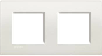 Legrand Abdeckrahmen LIVINGLIGHT 2-fach 2+2 Module weiß (LNA4802M2BI)