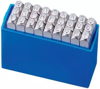 KUKKO Schlagbuchstabensatz 331 Gro&szlig;buchstaben A-Z, 2mm, 27-tlg. (331-002)