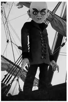 Mezco Toyz Living Dead Dolls Nosferatu (1922) Puppe 25,5cm
