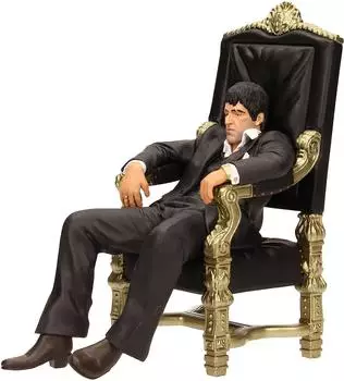 SD Toys Tony Montana Figur, sitzend, PVC, 18cm (SDTUNI27515)