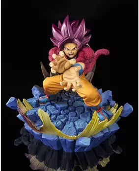 Bandai FiguartsZERO Extra Battle Super Saiyajin 4 Son Goku Daima PVC-Figur