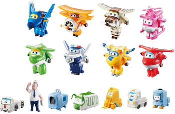 Auldey Super Wings World Airport Crew Collector Pack