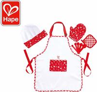 Hape Kinderk&uuml;chen-Zubeh&ouml;r Chefkoch-Set, Mit Kochm&uuml;tze und Sch&uuml;rze, 5-teilig