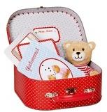Die Spiegelburg Spiegelburg Neugeborenen-Geschenkset Spiegelburg Geschenkset Teddy im Köfferchen BabyGl (Packung, 4-tlg., Packung) rot