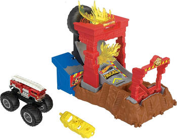 Mattel Monster Trucks Arena World: Entry Challenge - 5 Alarm's Fire Smash Through
