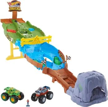 Hot Wheels Monster Trucks Circuit with Bigfoot and Gunkster