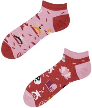 Many Mornings Namaste Low Mismatched Socken mehrfarbig