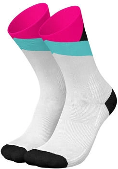 INCYLENCE Sportsocken 'TRAIL SUMMITS' neonpink