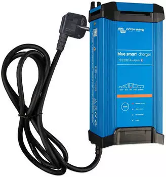 Victron Blue Smart IP22 Ladegerät 12/20 (BPC122044002)