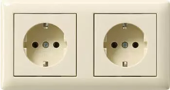 Gira 479301 Schutzkontakt-Steckdose 2fach verdr. + Rahmen Standard 55 Cremewei&szlig;