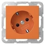 Gira 4418109 -Steckdose ~ 30° [ : ]