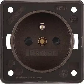 Berker Internationale Steckdose Integro Flow FR/BE braun matt