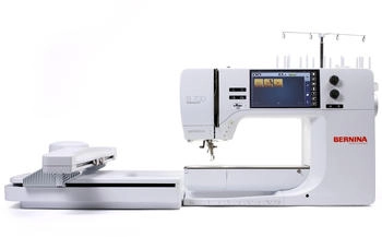 Bernina 700 mit SDT-Stickmodul