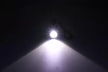 XCell Lunalux Slim LED Taschenlampe mit Holster, Handschlaufe und Stroboskopmodus 400 lm (150152)