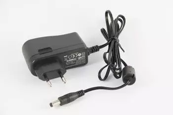 Yealink Wandhalterung Netzteil 5V, 2A