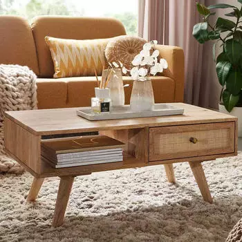 Pharao24 Couchtisch mit Schublade im Skandi Design Mangobaum Massivholz (10120985)