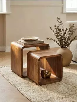KADIMA DESIGN Satztisch BOHA 2er-Set, Akazien-Massivholz, W&uuml;rfelform