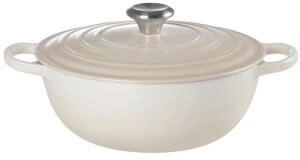 Le Creuset Familientopf La Marmite aus Gusseisen in meringue (28 cm / 4,9 Liter)