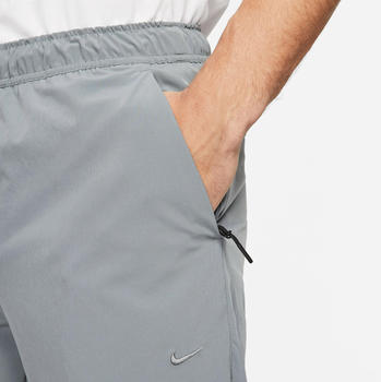 Nike Men&rsquo;s Unlimited Pants (FB7548) smoke grey/black/reflective silver