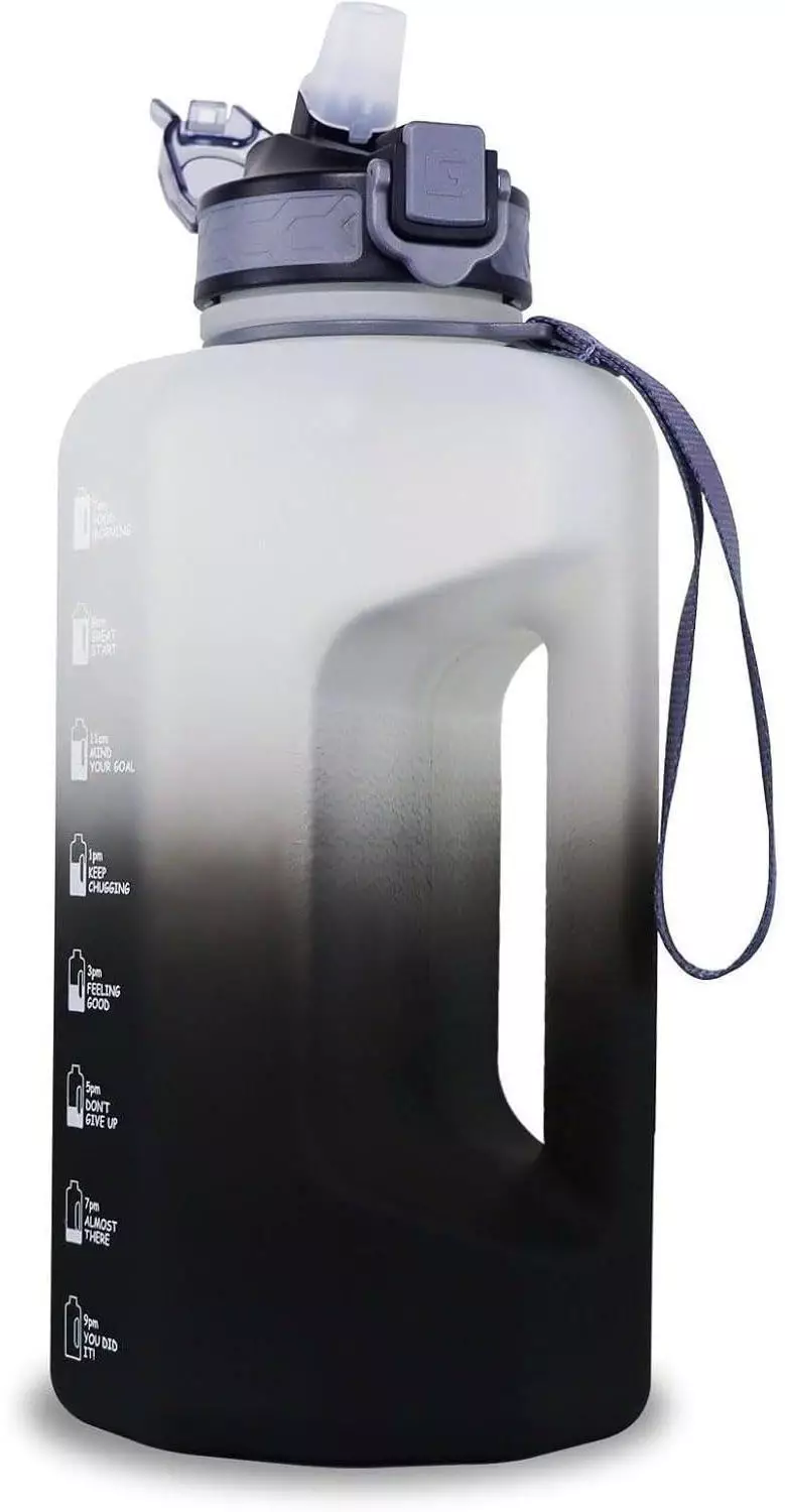 LuxusKollektion Sport-Trinkflasche 2,2L mit Strohhalm, BPA-frei Sport- Trinkflasche ab 53,99€