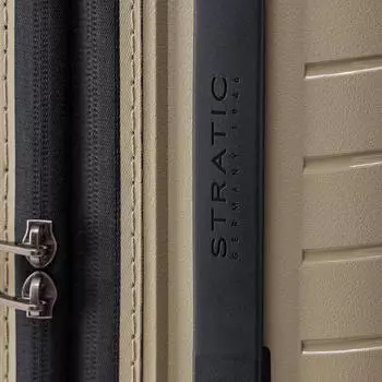 Stratic Novium SL 4-Rollen-Trolley 65 cm petrol – Vielseitiges Raumkonzept passt sich jeder Reisedauer an