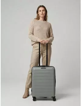 d & n Toronto 4-Rollen-Trolley 65 cm greyed sage – Durchdachte Innenorganisation für geordnetes Reisen