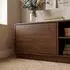 Idimex Maite Lowboard 170cm Massivholz, Nussbaum Finish, Push-to-Open (V-MAITE-170)