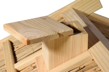 Dobar Vogelhaus Trollanes mit Schilfdach zum Aufstellen 50x43x29cm