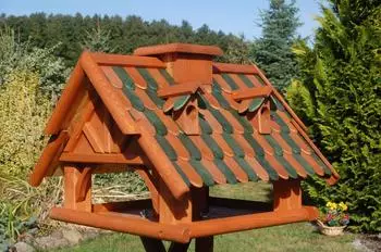 Deko Shop Hannusch Vogelvilla V19 Futterhaus mit Ständer und Solar