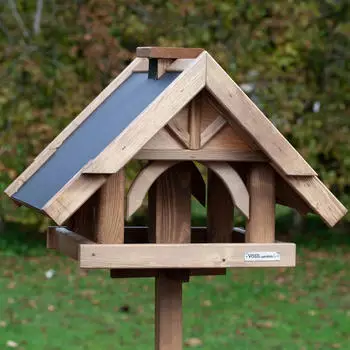 VOSS.garden Vogelhaus Herte mit Standfu&szlig;