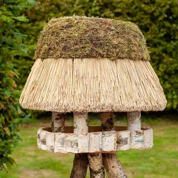 VOSS.garden Vogelhaus Pellworm mit Reetdach oval 45x60cm