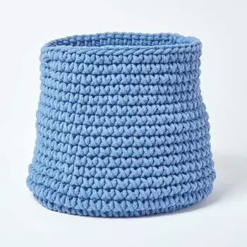 Homescapes Gestrickter runder Aufbewahrungskorb, Baumwolle, Blau, 42x37cm (SF2017B)