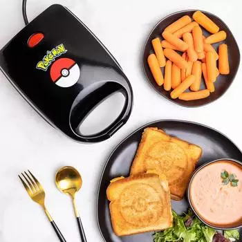 Uncanny Brands Pokémon Sandwich Maker