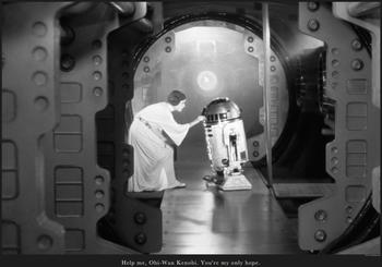 Komar Star Wars Classic Leia R2D2 Quote 70x50cm