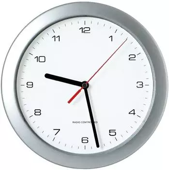 Peweta Funkwanduhr Design wei&szlig;/silber, Kunststoff, &Oslash; 25cm (51.001.213)