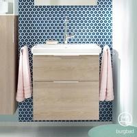 Burgbad Eqio Waschtisch mit Waschtischunterschrank mit LED-Beleuchtung, B: 63 H: 66,5 T: 49 cm, mit 2 Auszügen Front eiche cashmere dekorKorpus eiche cashmere dekor, Griff chrom SEZA063F3180C0001G0146, EEK: A++
