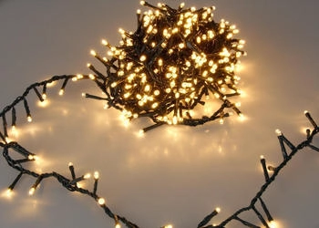 Spetebo Led Lichterkette extra warm weiß - 560 Led / 11 m - Weihnachtsbaum Deko Beleuchtung für Außen und Innen in warmweiß