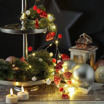 Marelida LED Drahtlichterkette Weihnachtsmütze Zipfelmütze 20LED 1,9m Weihnachtsgirlande - rot