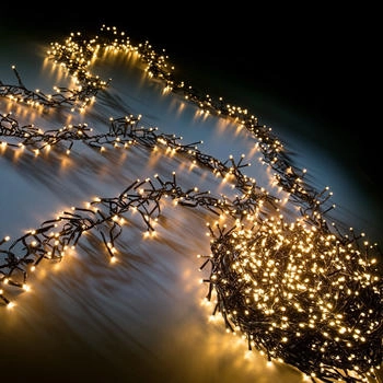 Lumineo Cluster 768 LEDs soft gold 7m schwarzes Kabel (494617)