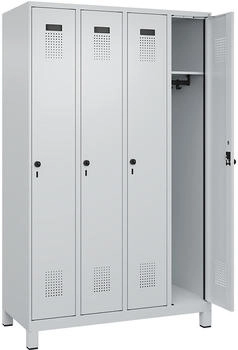 C+P Kleiderspind Evolo Plus 4 Abteile 300 mm Abteilbreite mit Füßen Anschlag rechts Drehriegel B 1200 x T 500 x H 1950 mm lichtgrau/lichtgrau