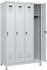C+P Kleiderspind Evolo Plus 4 Abteile 300 mm Abteilbreite mit Füßen Anschlag rechts Drehriegel B 1200 x T 500 x H 1950 mm lichtgrau/lichtgrau